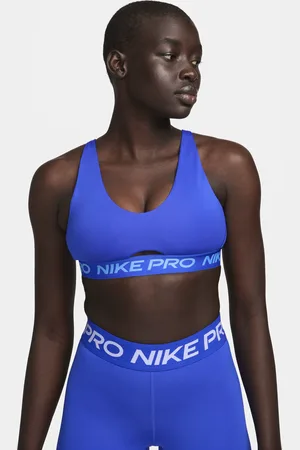 Nike Brassière De Sport Rembourrée à Maintien Moyen Dri Fit Swoosh Noir