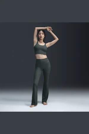 Nike Legging évasé taille haute à maintien léger et coupe longue Zenvy Rib pour femme