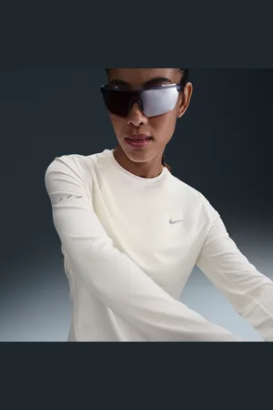 Nike Haut de running à manches longues et col ras-du-cou Dri-FIT anti-UV Swift pour femme