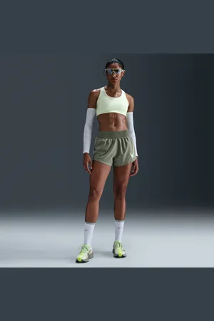 Nike Short de running taille mi-haute avec sous-short intégré Dri-FIT One pour femme