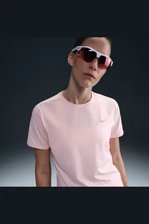Nike Haut de running à manches courtes Dri-FIT Swift pour femme