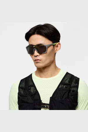Nike Lunettes de soleil Charged Shield