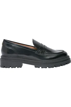 BOCAGE Mocassins en cuir à semelle crantée