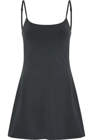 GIRLFRIEND COLLECTIVE Robe d