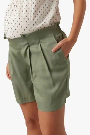 Mama;licious Short droit à pinces