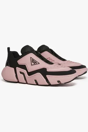 Prada Baskets à logo