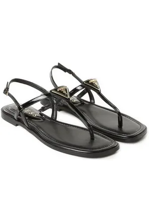 Guess Sandales effet verni