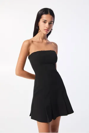 Pull&Bear Robe Courte Bustier
