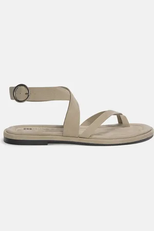 Pull&Bear Sandales Plates Brides