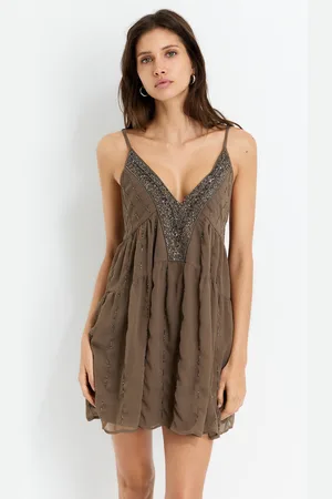 Pull&Bear Robe Courte Avec Perles Fantaisie