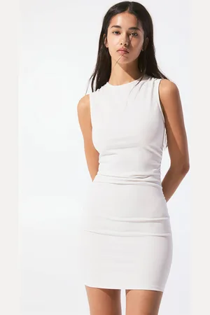 Pull&Bear Robe Courte Sans Manches Froncée
