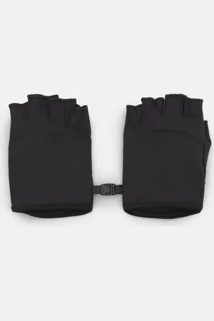 Pull&Bear Gants Techniques Johanna Parv