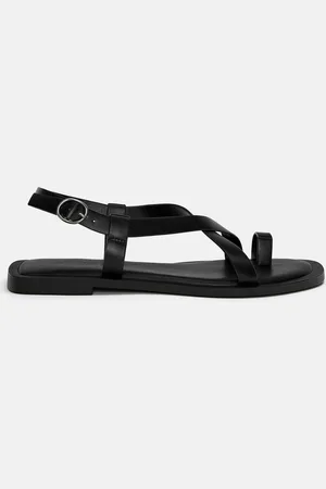 Pull&Bear Sandales Plates Entredoigt