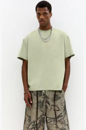 Pull&Bear T-Shirt Vert Avec Broderies Fleurs
