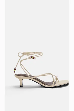 Pull&Bear Sandales À Talon Avec Nœud Décorées