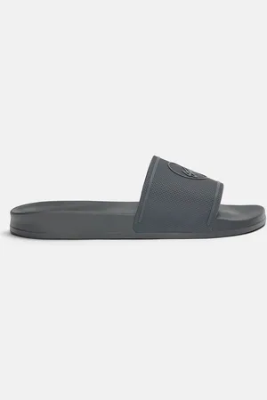 Pull&Bear Claquettes Caoutchoutées Stwd