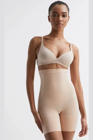 Spanx Short gainant taille haute mi-cuisse