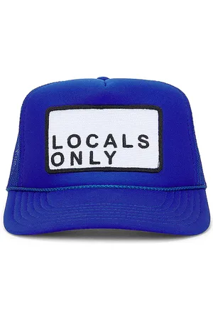 Friday Feelin CHAPEAU in .