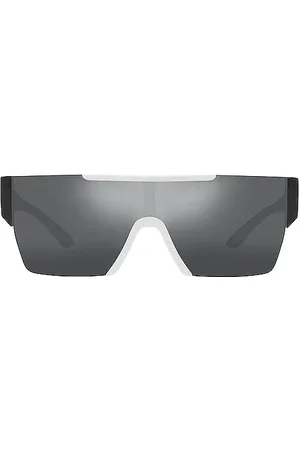 Burberry LUNETTES DE SOLEIL in .