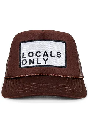 Friday Feelin CHAPEAU in .