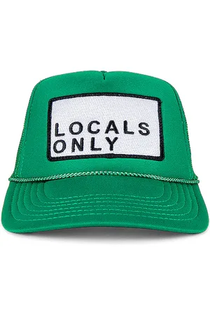 Friday Feelin CHAPEAU in .