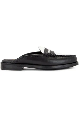 G.H. Bass CHAUSSURES in .