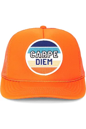 Friday Feelin CHAPEAU in .
