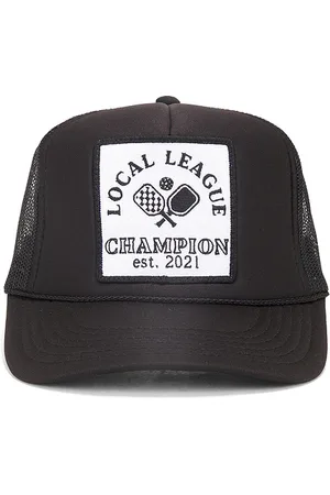 Friday Feelin CHAPEAU in .