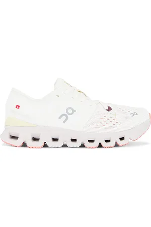 On Running SNEAKERS CLOUD X 4 in .