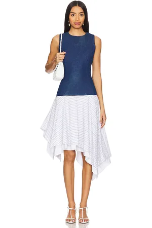 Belle ROBE CYRUS in .