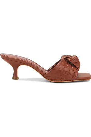 Schutz MULES KAREENA in .