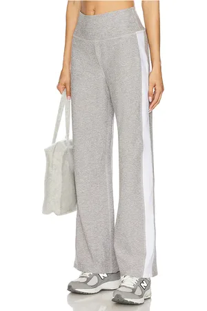 Beyond Yoga PANTALON RAYÉ SPACEDYE LAID BACK in .
