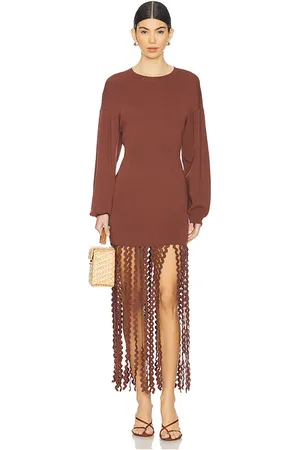 SIMON MILLER ROBE WALLIS in .