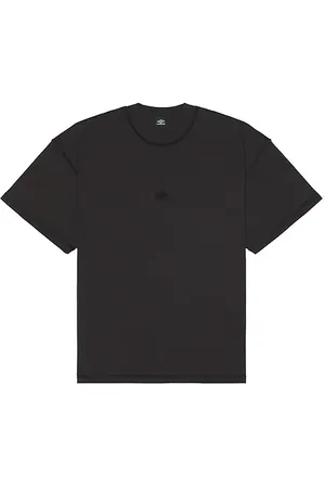 Umbro Logo T Shirt Inside Out in .