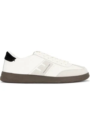 East Pacific Trade Santos Sneakers in .