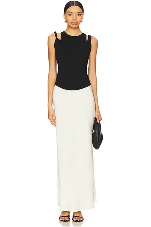 SOVERE ROBE PULL TRANQUIL in Black,White.