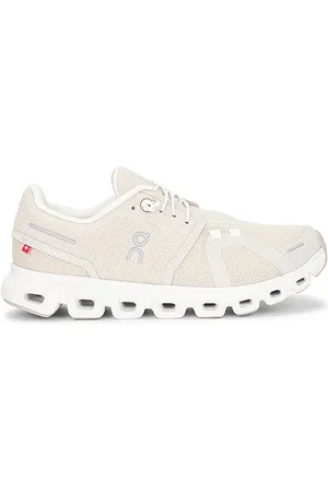 On Running SNEAKERS CLOUD 6 in .