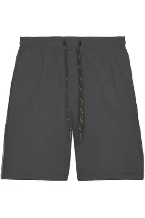 Rhone 7 Pursuit Short in .