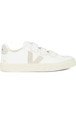 Veja SNEAKERS RECIFE in .