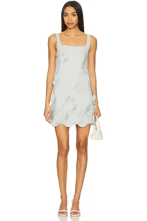 ALEXIS ROBE ASTOR in .