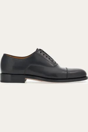Salvatore Ferragamo Hommes Oxford Tramezza avec embout Noir Taille 39.5