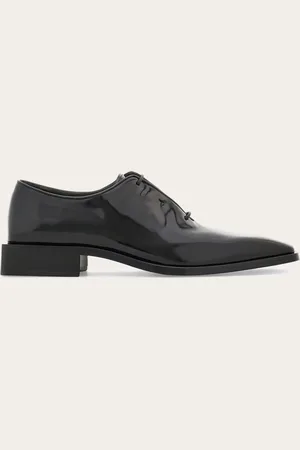 Salvatore Ferragamo Hommes Oxford avec laçage couvert Noir Taille 40.5