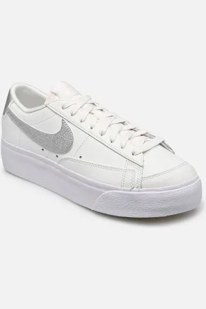 Nike Baskets W Blazer Low Platform Ess pour Femme