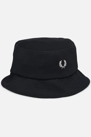 Fred Perry Chapeaux PIQUE BUCKET HAT