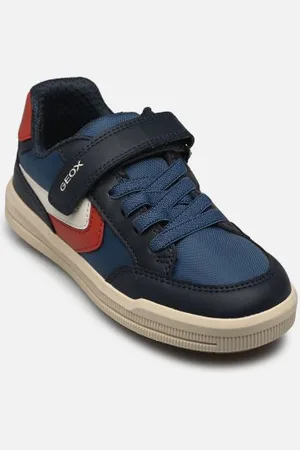 Geox Baskets J ARZACH BOY A pour Enfant