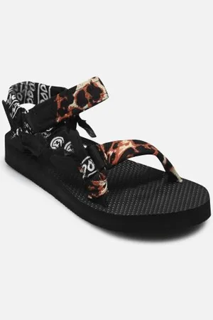 Arizona Love Sandales et nu-pieds Trekky Leopard Print pour Femme