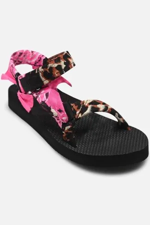Arizona Love Sandales et nu-pieds Trekky Leopard Print pour Femme