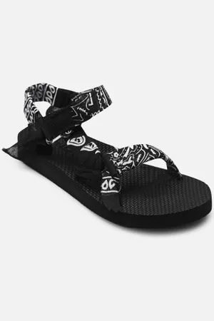 Arizona Love Sandales et nu-pieds Trekky pour Femme