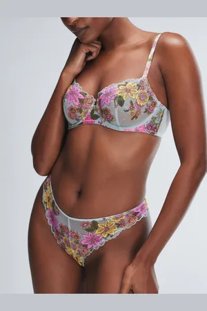 Savage X Fenty Mod Poppy Lace Brazilian Panty