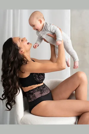 Séraphine Culotte post-maternité taille haute en dentelle